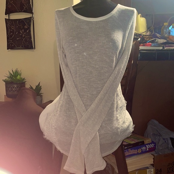 Gorgeous Ivory boho Sweater - Picture 1 of 5